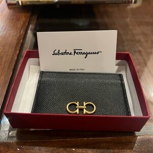 Ferragamo card holder black and gold